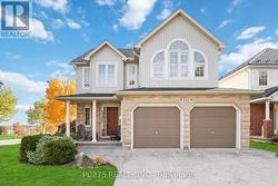 941 CHERRYHAVEN DRIVE  London, ON N6K 5B1