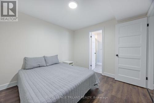 587 Rosedale Street, London, ON - Indoor Photo Showing Bedroom