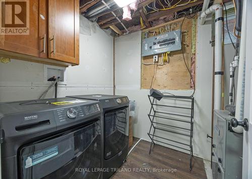 587 Rosedale Street, London, ON - Indoor Photo Showing Laundry Room