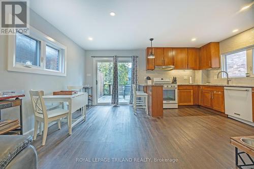 587 Rosedale Street, London, ON - Indoor Photo Showing Kitchen