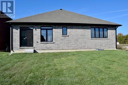 4 Bouw Place, Dutton/Dunwich (Dutton), ON - Outdoor