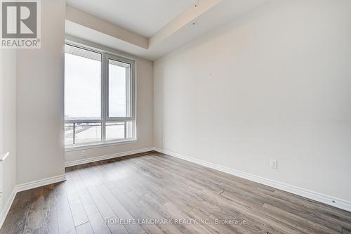 511 - 150 Oak Park Boulevard, Oakville, ON - Indoor Photo Showing Other Room