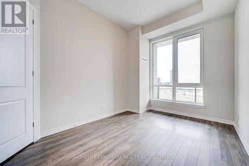 511 - 150 Oak Park Boulevard, Oakville, ON - Indoor Photo Showing Other Room