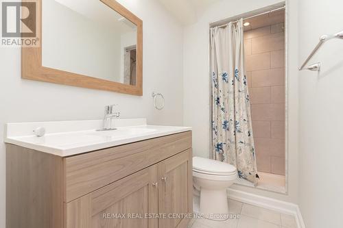 3 Candy Crescent, Brampton, ON - Indoor Photo Showing Bathroom