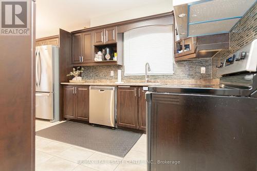 3 Candy Crescent, Brampton, ON - Indoor Photo Showing Kitchen With Stainless Steel Kitchen