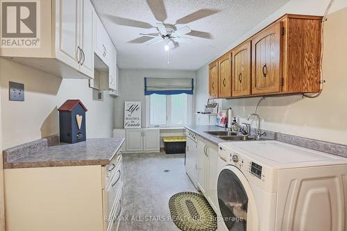 76 Fairmeadow Drive, Guelph, ON - Indoor Photo Showing Laundry Room