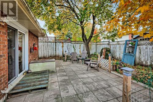 76 Fairmeadow Drive, Guelph, ON - Outdoor With Deck Patio Veranda