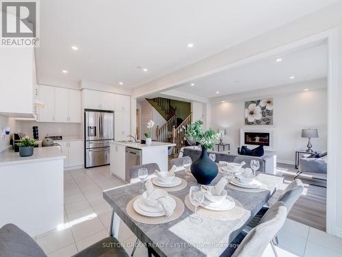 64 Hager Creek Terrace, Hamilton, ON - Indoor Photo Showing Dining Room