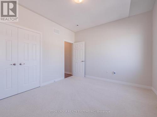 64 Hager Creek Terrace, Hamilton, ON - Indoor Photo Showing Other Room