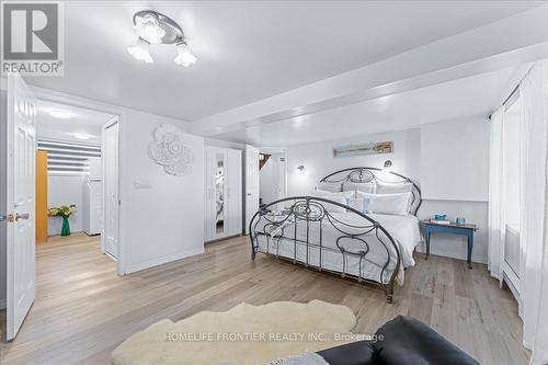 6 Lakeview Park Road, Kawartha Lakes, ON - Indoor Photo Showing Bedroom