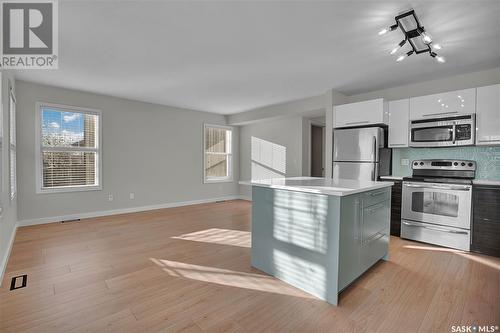 411 410 Hunter Road, Saskatoon, SK - Indoor Photo Showing Kitchen With Stainless Steel Kitchen