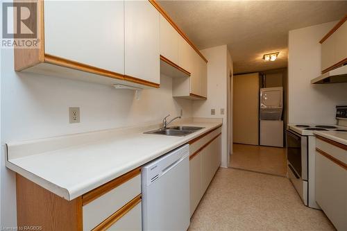 1775 9Th Avenue E Unit# 209, Owen Sound, ON - Indoor Photo Showing Kitchen With Double Sink