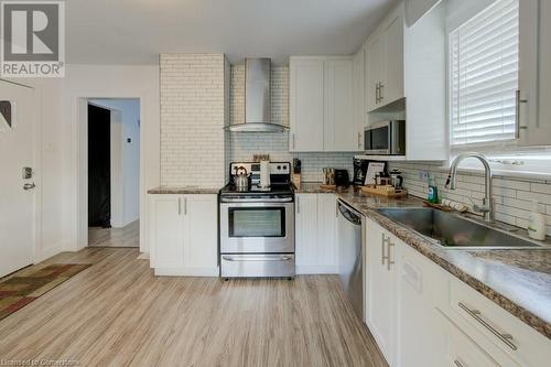 Main Floor Unit - 46 Cherry Street, Kitchener, ON - Indoor Photo Showing Kitchen With Upgraded Kitchen