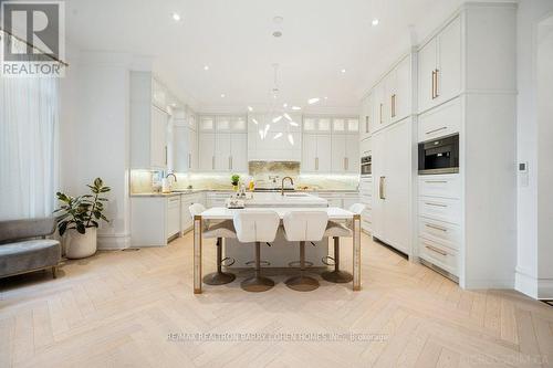 34 Greengate Road, Toronto, ON - Indoor Photo Showing Kitchen