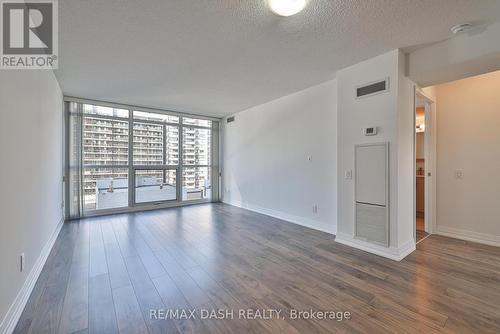 2010 - 25 Carlton Street, Toronto, ON - Indoor Photo Showing Other Room