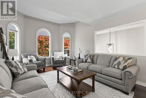 1786 Edenwood Drive, Oshawa (Samac), ON - Indoor Photo Showing Living Room