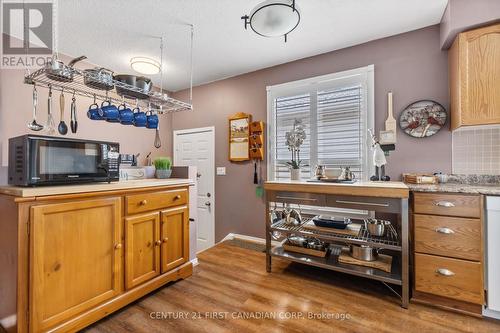 305 Simpson Crescent, London, ON - Indoor