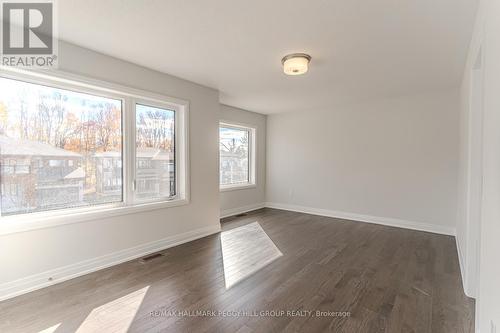 3178 Searidge Street, Severn, ON - Indoor Photo Showing Other Room