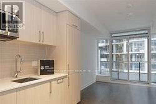 720 E - 576 Front Street W, Toronto, ON - Indoor