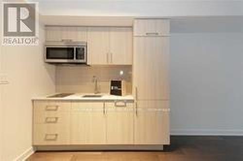 720 E - 576 Front Street W, Toronto, ON - Indoor