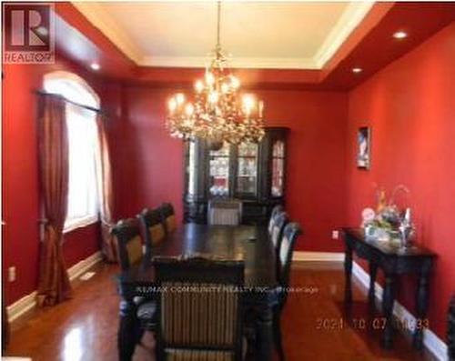 65 Ridge Road, Uxbridge, ON - Indoor Photo Showing Dining Room