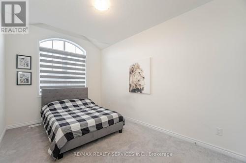 43 Rainbrook Close, Brampton, ON - Indoor Photo Showing Bedroom