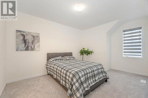 43 Rainbrook Close, Brampton, ON - Indoor Photo Showing Bedroom