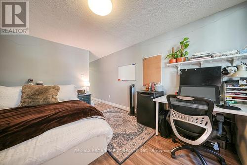 119 - 1300 Marlborough Court, Oakville, ON - Indoor Photo Showing Bedroom