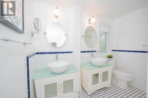 6 Gafney Drive, Mississauga, ON - Indoor Photo Showing Bathroom