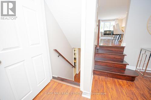 6 Gafney Drive, Mississauga, ON - Indoor Photo Showing Other Room