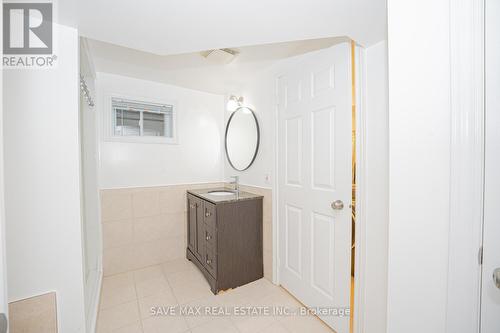 6 Gafney Drive, Mississauga, ON - Indoor Photo Showing Other Room