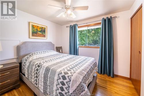 3240 St. Patrick'S Dr, Windsor, ON - Indoor Photo Showing Bedroom