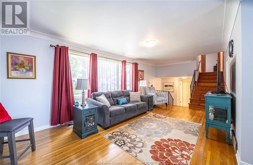 3240 St. Patrick'S Dr, Windsor, ON - Indoor Photo Showing Living Room With Fireplace