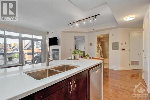 457 Mcleod Street Unit#304, Ottawa, ON - Indoor Photo Showing Kitchen With Double Sink