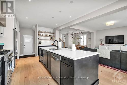 65 Pelham Crescent, Ottawa, ON - Indoor Photo Showing Kitchen