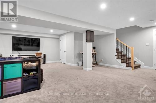 65 Pelham Crescent, Ottawa, ON - Indoor