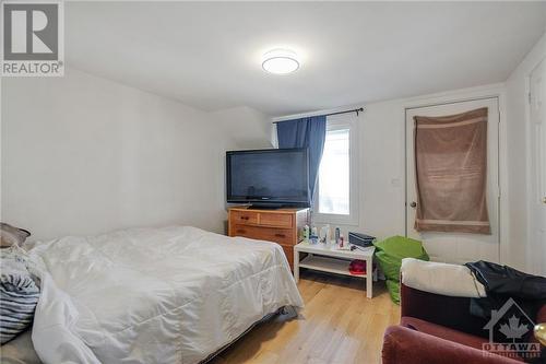 252 Emond Street, Ottawa, ON - Indoor Photo Showing Bedroom