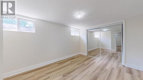 94 Glenview Avenue, Cambridge, ON - Indoor Photo Showing Other Room