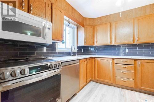 205 2160 Cornwall Street, Regina, SK - Indoor Photo Showing Kitchen With Stainless Steel Kitchen