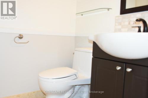 1201 - 3845 Lakeshore Boulevard, Toronto, ON - Indoor Photo Showing Bathroom