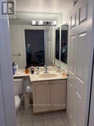 204 - 5229 Dundas Street W, Toronto, ON - Indoor Photo Showing Bathroom