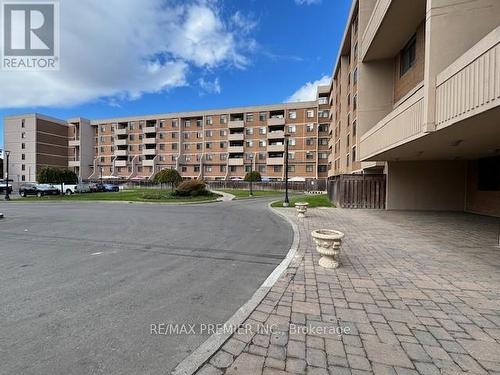 417 - 2645 Jane Street, Toronto, ON - Outdoor With Balcony