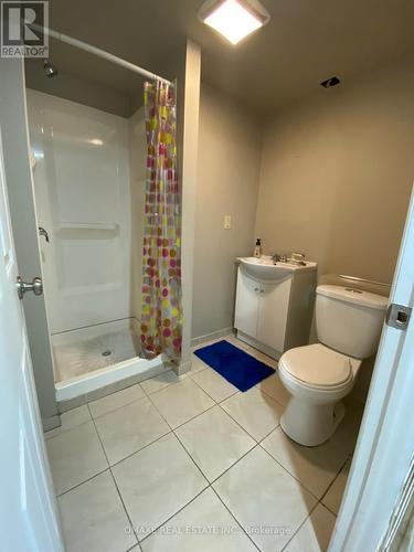 98 Cedarwood Crescent, Brampton, ON - Indoor Photo Showing Bathroom