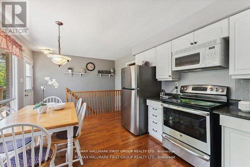 1089 Dunbarton Road, Pickering (Dunbarton), ON - Indoor Photo Showing Kitchen