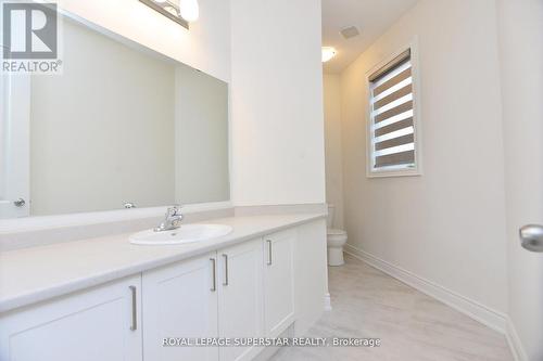 102 Rugman Crescent, Springwater, ON - Indoor Photo Showing Bathroom