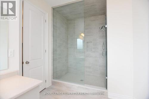 102 Rugman Crescent, Springwater, ON - Indoor Photo Showing Bathroom