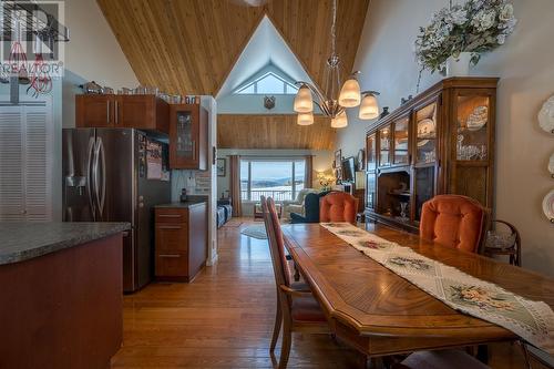 2104 Country Woods Road, South Shuswap, BC - Indoor Photo Showing Other Room