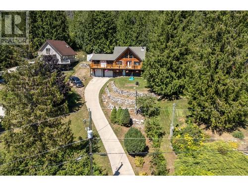 2943 Hopwood Road, North Shuswap, BC - Outdoor