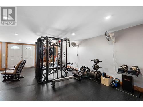 2943 Hopwood Road, North Shuswap, BC - Indoor Photo Showing Gym Room