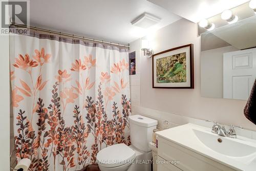 149 Euclid Avenue, Toronto, ON - Indoor Photo Showing Bathroom